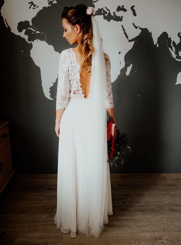 Macrame lace wedding dress by Anna Skoblikova