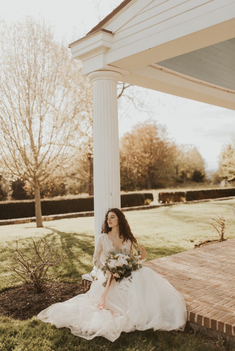 Lace ivory wedding dress by Anna Skoblikova