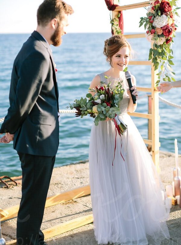 Practical wedding dress in smoky gray color/ Anna Skoblikova/ Photo 2